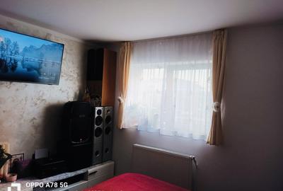 Apartament 2 camere, 44mp, demisol, zona centrala Floresti! - 2