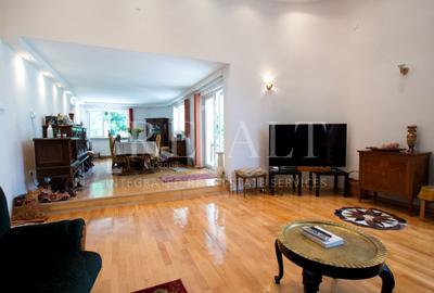 Vanzare casa, vila 10 camere | 3.265mp teren, Finisare Premium | Breaza, Prahova - 1