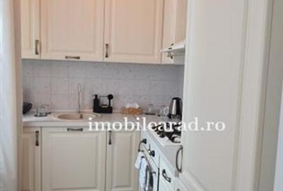 Ap. exclusivist, et.1, km 0 Arad, amenajat cu designer in stil unic - 13