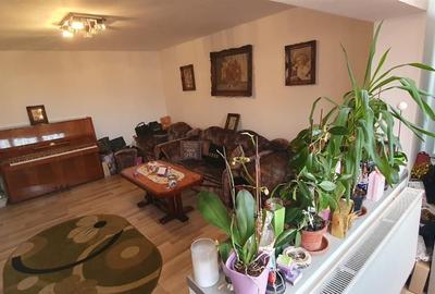 Apartament 3 camere2 bai 2 balcoane Centrala proprie. - 2