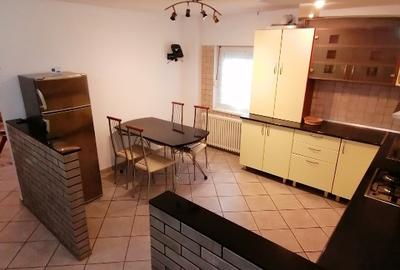 PROPRIETAR închiriez apart 2camere  bl.Cetatii lângă Rolling - 2