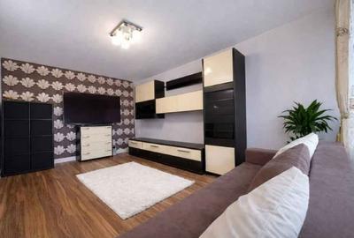 Apartament cu 3 camere decomandat în Grivița