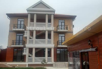 Vila turistica superba din 2021, central Costinesti, complet echipata - 1