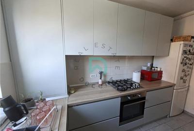 Apartament 3 camere Casa Nobel - Tractorul, 64 mp - Brasov - 11