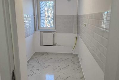 Apartament 3 camere centrala proprie renovat Favorit - 3