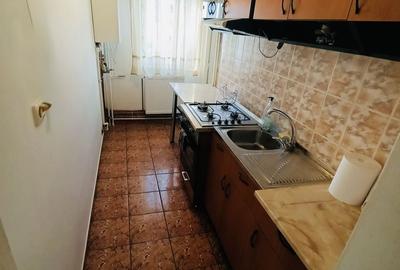 Steaua | 38 mp utili | Etaj 2 | Centrală proprie | Decomandat - 8