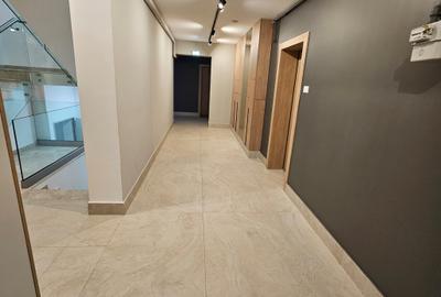 Apartament 2 camere-Imobil 3 etaje-Curte privata 45mp-Metrou Eroii Revolutiei - 5
