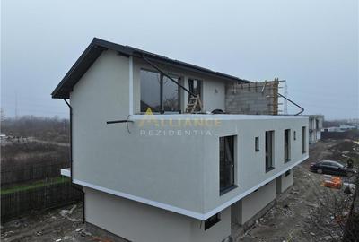 Casă cu 5 camere în Central