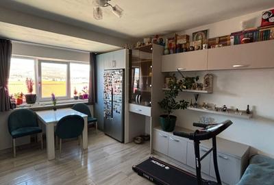 Apartament 2 camere, zona Lidl Floresti - 2