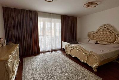 Apartament cu 2 camere decomandat, mobilat în Tractorul