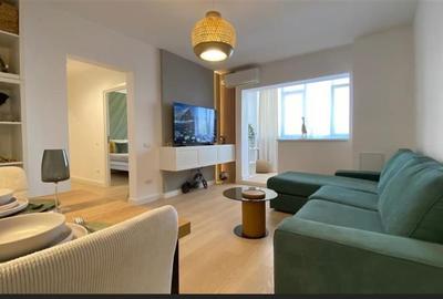 Apartament cu 2 camere decomandat, mobilat în Central