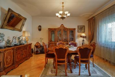 Casa eleganta, 8 camere, Zona Aurel Vlaicu, str. Tebea, complet Mobilată - 12