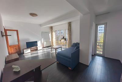 Apartament cu 2 camere decomandat, mobilat în Zorilor