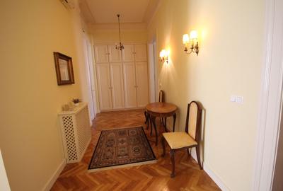 APARTAMENT DEOSEBIT IN ZONA CENTRALA - 25