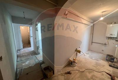 Apartament 2 camere in zona Sud-Est - 1