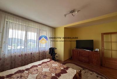 Casă cu priveliște spectaculoasă spre munte – Piatra Neamț - 20