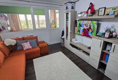 Apartament cu 2 camere decomandat, mobilat în Berceni