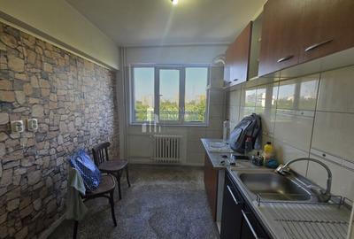 Apartament cu 2 camere decomandat în Alexandru Obregia