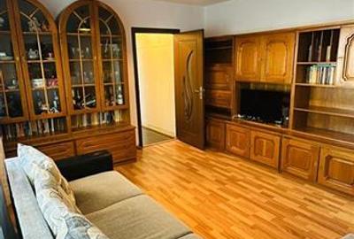 Apartament cu 2 camere semidecomandat, mobilat în Dorobanților