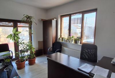 Vila in Bucurestii Noi,ideala pentru sediu firma/birouri (pret 400 k plus TVA) - 9