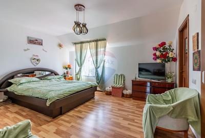 Vilă 454 mp cu teren generos, aproape de Crama DEAC - 10