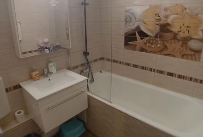 Apartament 3 camere – Decomandat, 68 mp – 12 minute Metrou Apărătorii Patriei - 14