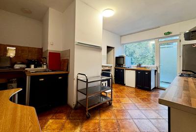 Casa spațioasă, cu spațiu comercial, locuri de parcare - Aradului Vest - 11