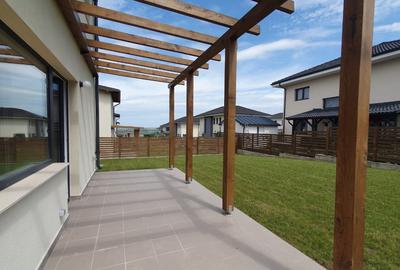 Casa individuală de închiriat în Dezmir, stradă privată - 3