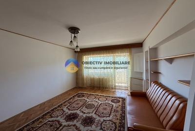 Apartament 3 camere spatios - zona 1 Mai - 11