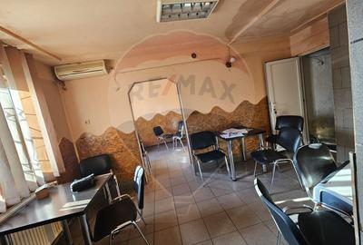 Apartament cu 2 camere de vânzare în Cuza Voda, sau spatiu comercial - 2