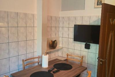 Apartament de închiriat Carpaților 11 - 2