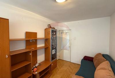 Apartament cu 4 camere de vânzare și boxă 12 mp zonă Ultracentrală - 6
