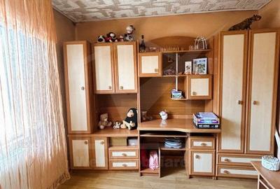 Exclusivitate!! Casa de vanzare, 3 camere, curte, Someseni - 1