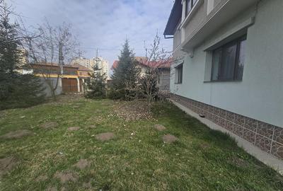 Casa cu 3 camere Str Negoiu Fagaras - 13