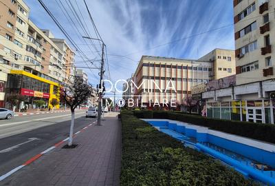 Închiriere spațiu comercial ultracentral situat în Târgu Jiu, strada Unirii - 7
