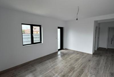 Casa Lunca Cetatuii 2025 / Incalzire Pardoseala / Canalizare/ Asfalt/Pers Fizica - 10