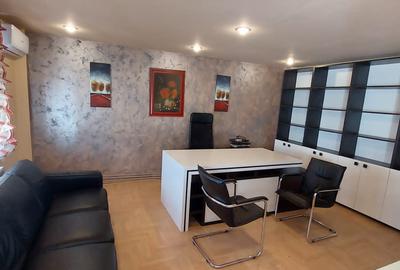 Apartament 3 camere - zona Mall Vitan - 1
