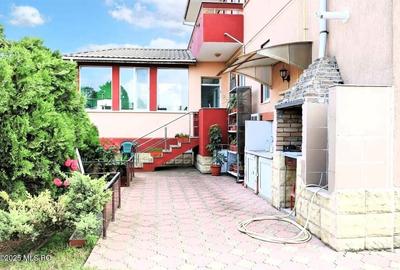 Ovidiu - Str. Nationala, Vila P+1E, teren 1094 mp, vedere la lac! - 7