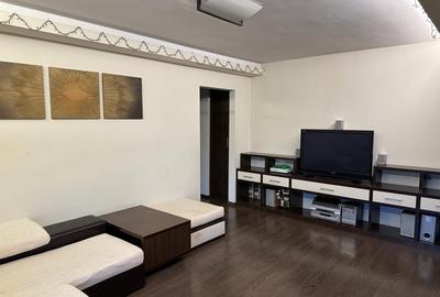 Apartament ultracentral cu 2 camere in Piata Unirii