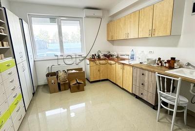 Spatiu comercial in bloc nou - 3