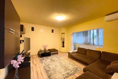 Apartament cu 4 camere decomandat, mobilat în Buziașului
