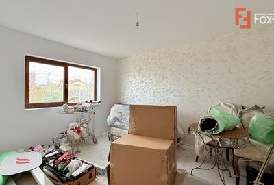 Duplex de vanzare 5 camere cu toate utilitatile - Mosnita Noua - 4