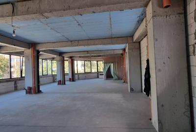 Spațiu Versatil 555 mp – Clinici, Birouri, Fitness - 4