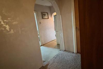 De vânzare: apartament 3 camere-Drumul Taberei-metrou-Râul Doamnei - 4