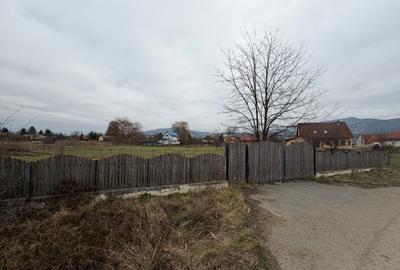 Teren intravilan 4732 mp de vânzare în Lunca Marcusului – acces asfalt - 1