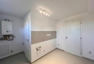 Inchiriez spatiu pe 2 nivele cu garaj inglobat - 4