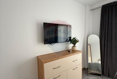 Apartament cu 2 camere de închiriat - 8