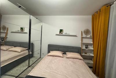 Apartament cu 3 camere decomandat în Cug