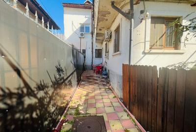 Apartament cochet cu 2 camere și curte individuală - Str. Măcelari - 1