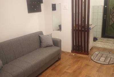 Garsoniera zona Viaduct - 1